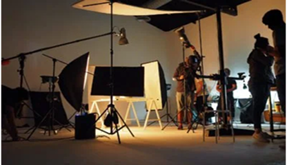 top standard photography studio setup with softboxes